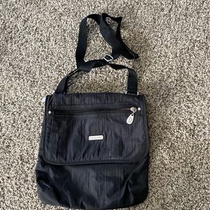 Baggallini crossbody